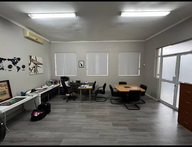 OFFICE FOR SALE IN CLARENDON